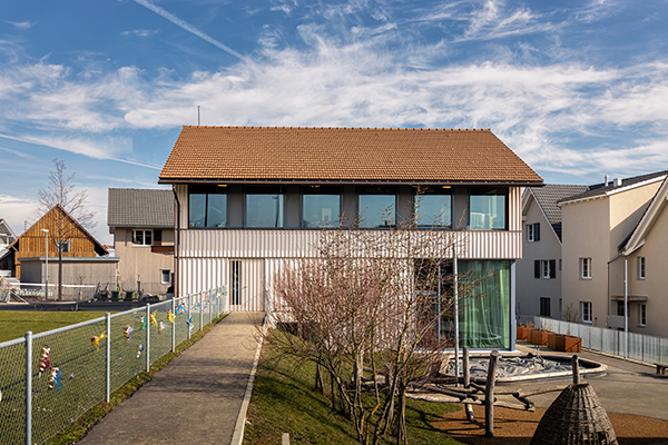 Kindergarten/Bibliothek-Zihlschlacht